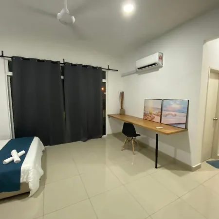 Desaru Happy Guest House D Exterior photo