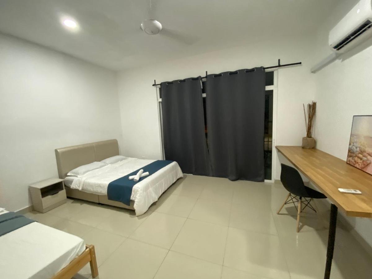Happy D Holiday home Desaru